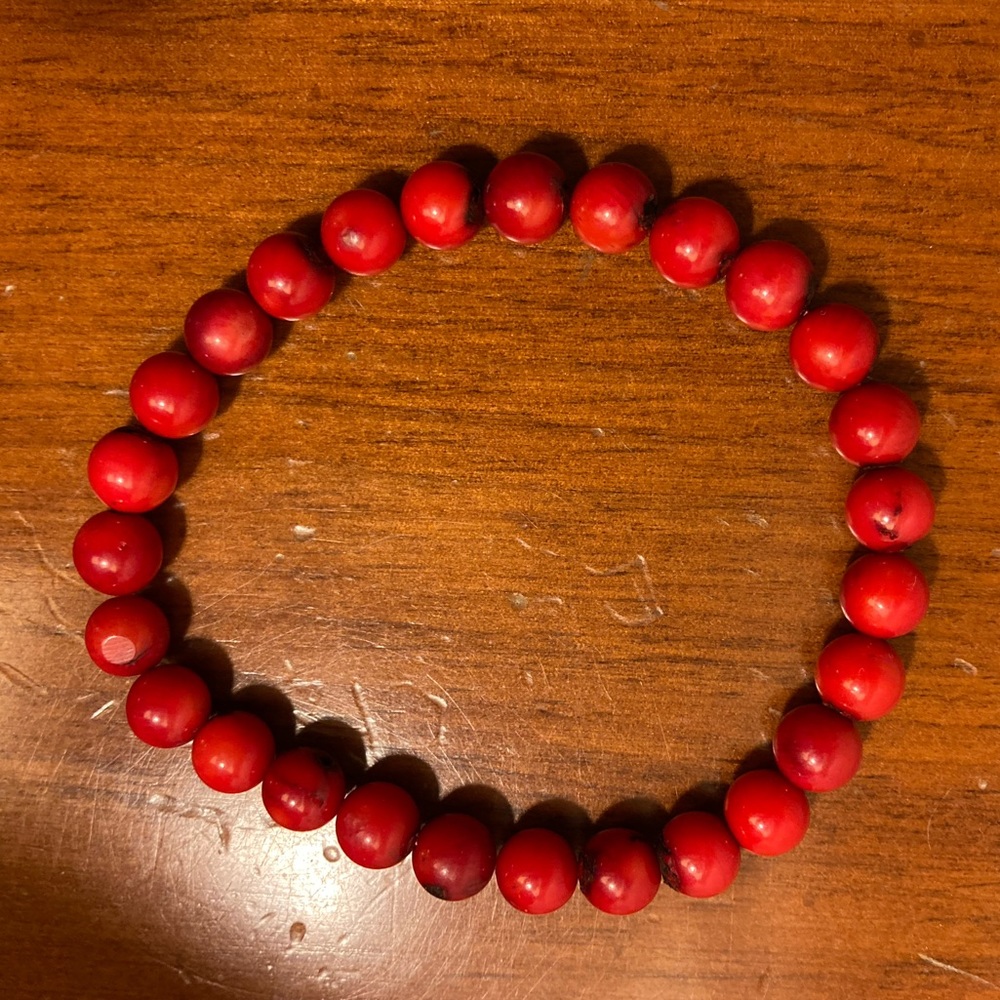 Red mala bead bracelet